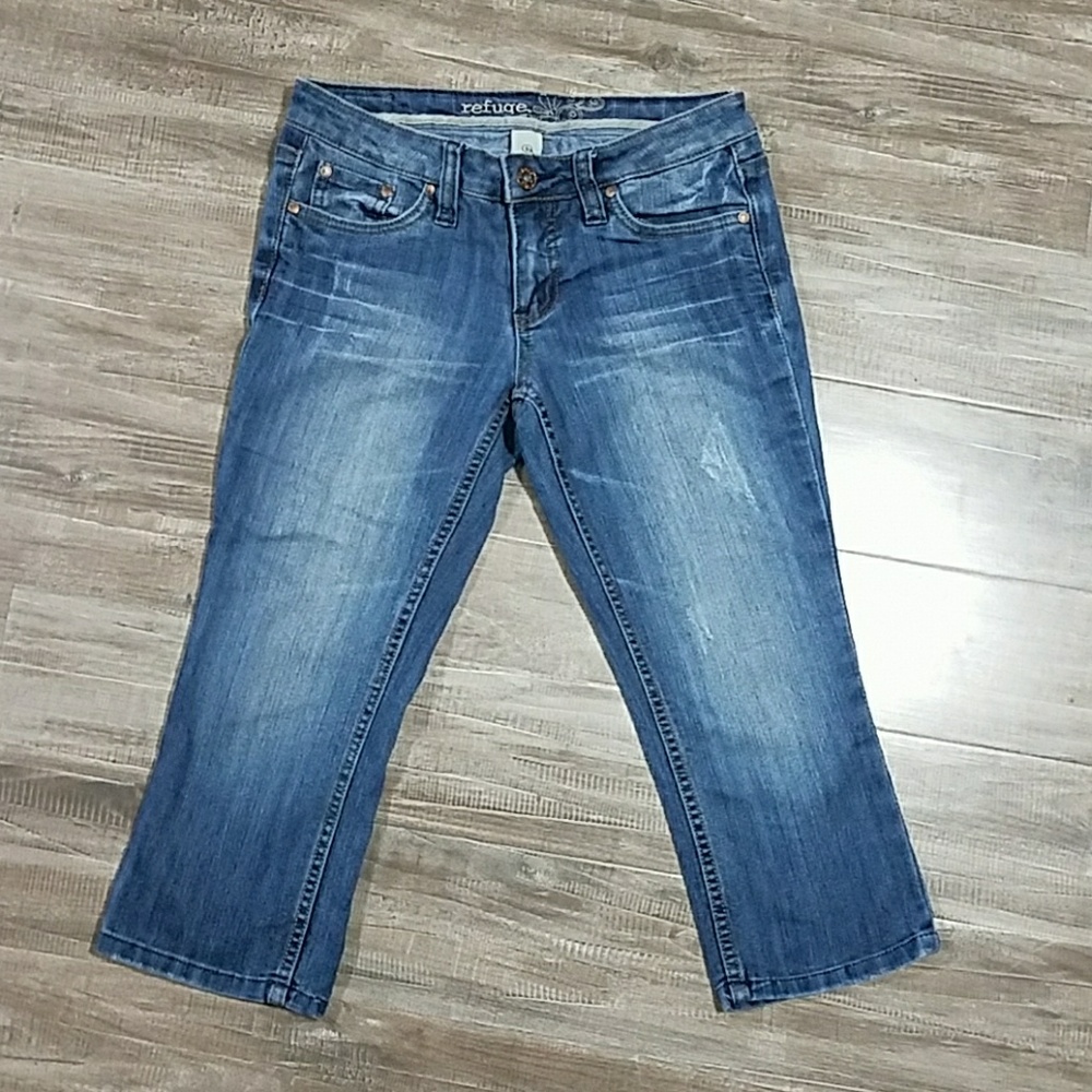 Refuge capris